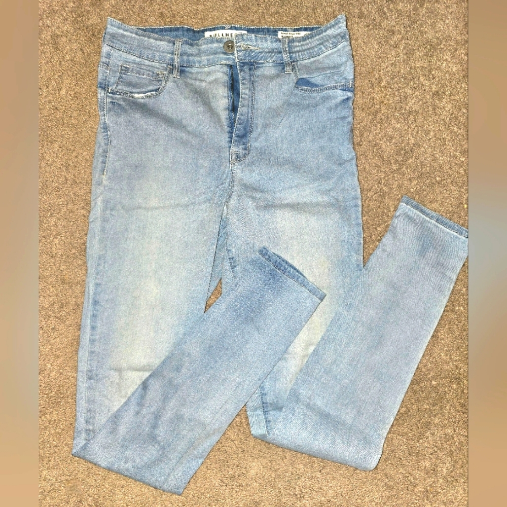 Size 9 Bullhead super high rise skinniest jeans